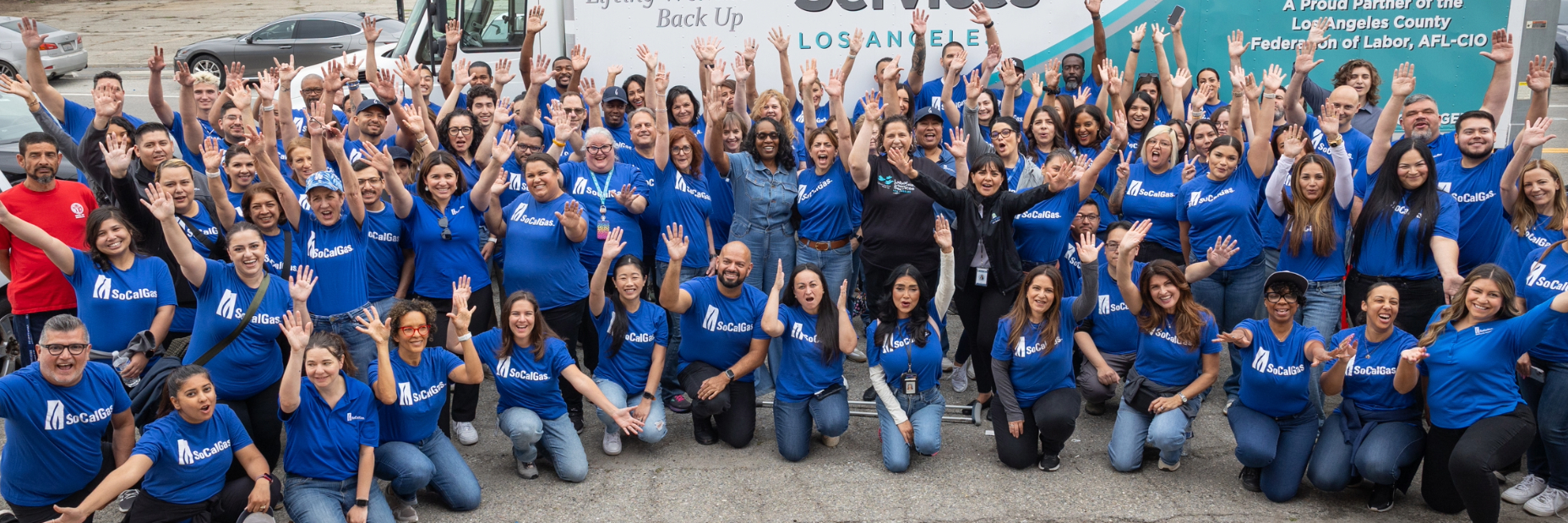 socalgas employees volunteering at the 33rd annual stamp out hunger food drive event